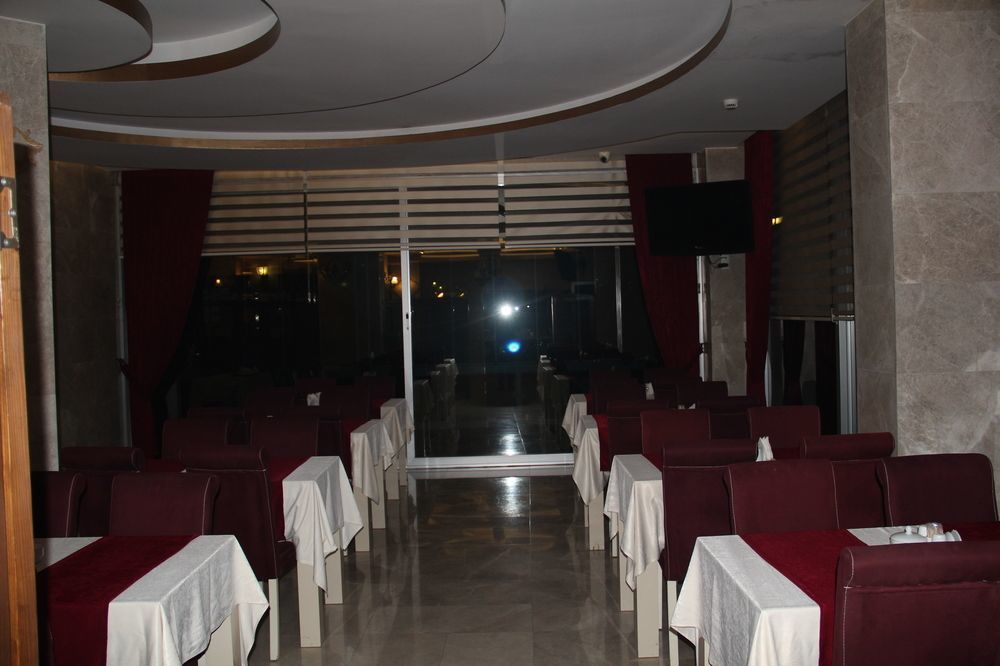 Grand Ezel Hotel Mersin  Ngoại thất bức ảnh